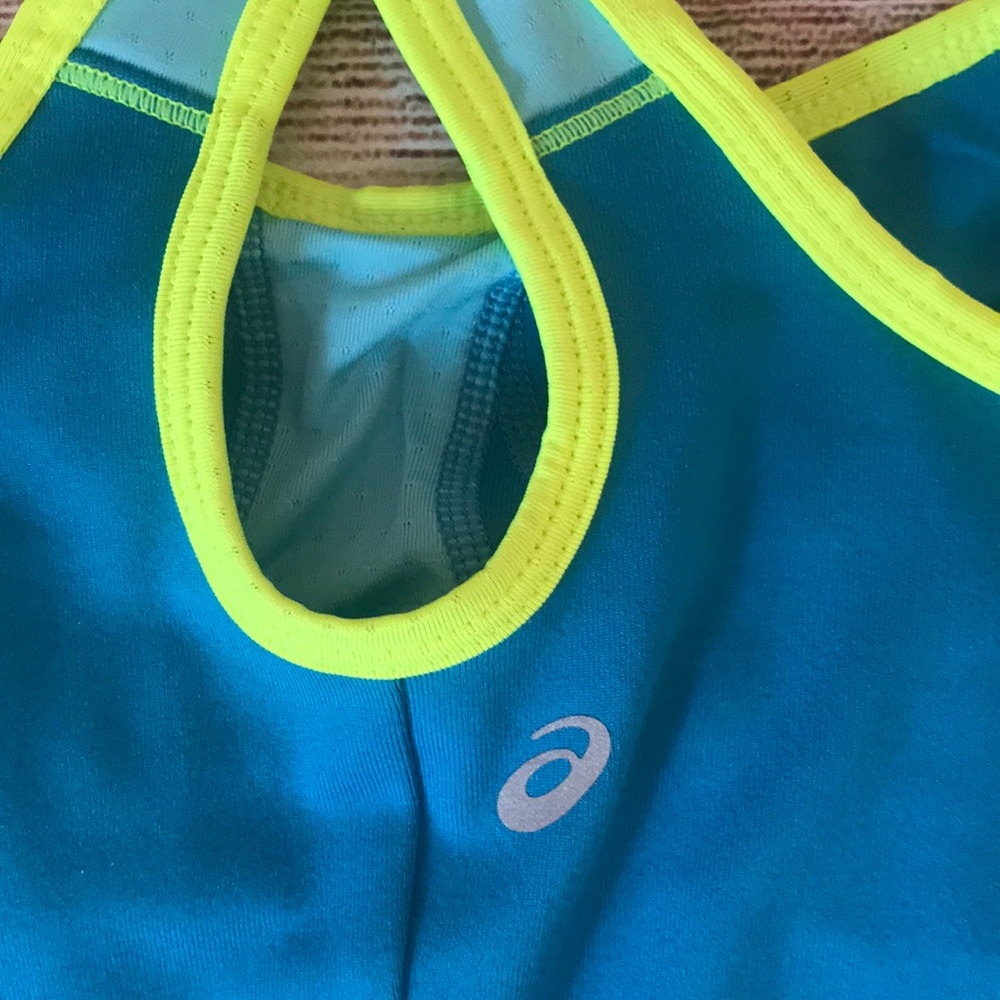 ASICS tank - Picture 3 of 4